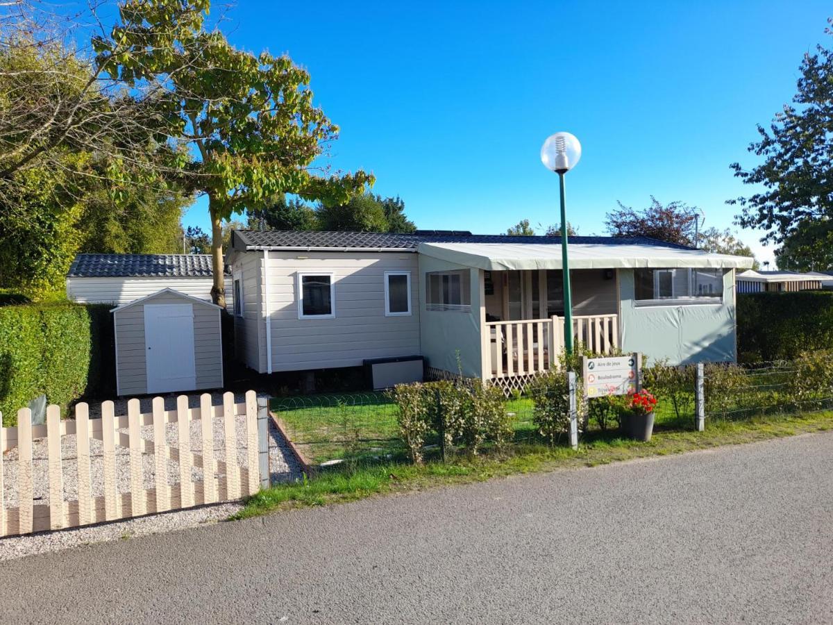 Le Mobile Home Le Victory Situe Au Camping Le Rio 滨海努瓦耶勒 外观 照片